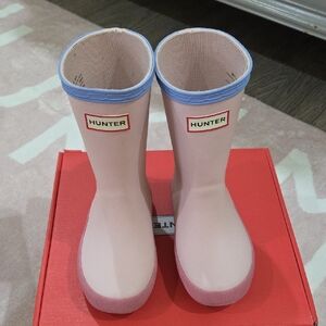 Hunter Light Pink Toddler Boots with Blue Trim